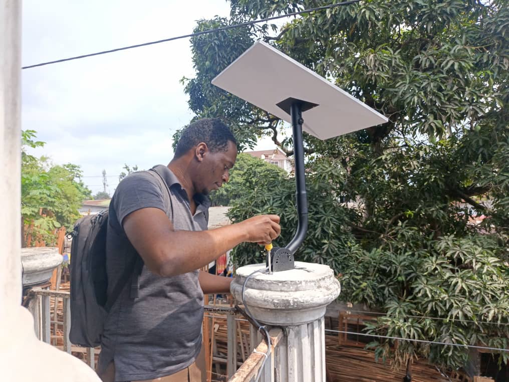 Installation Starlink – Delvaux